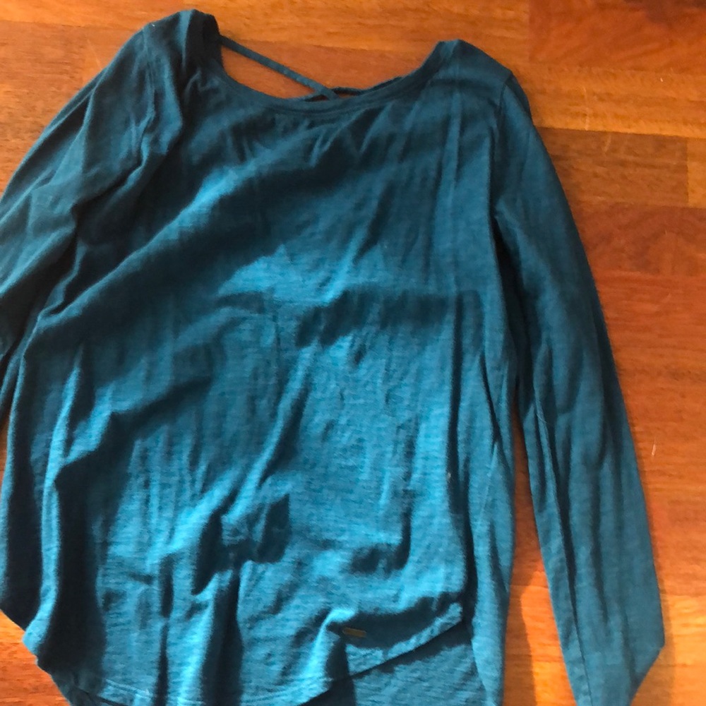 Blue long sleeve t-shirt